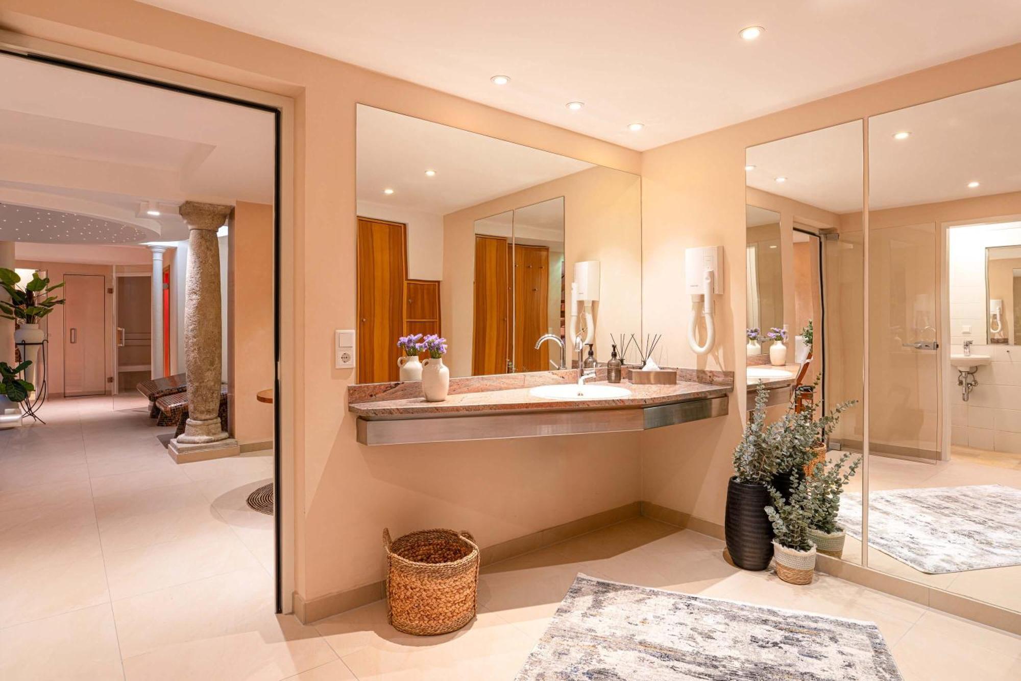 Romantik Gersberg Alm Ueber Mit Outdoorpool Hotel